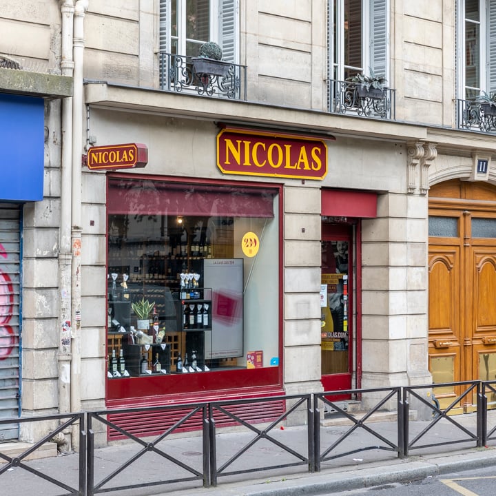 Nicolas Place Clichy 2